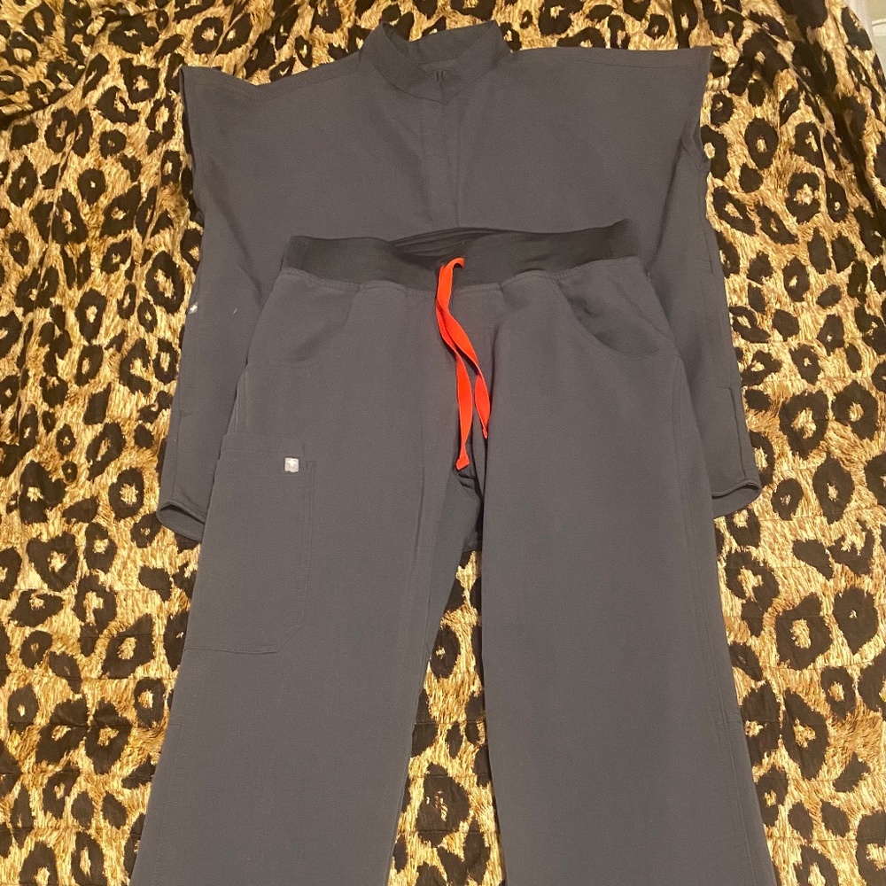 Used FIGS Charcoal Scrub Set